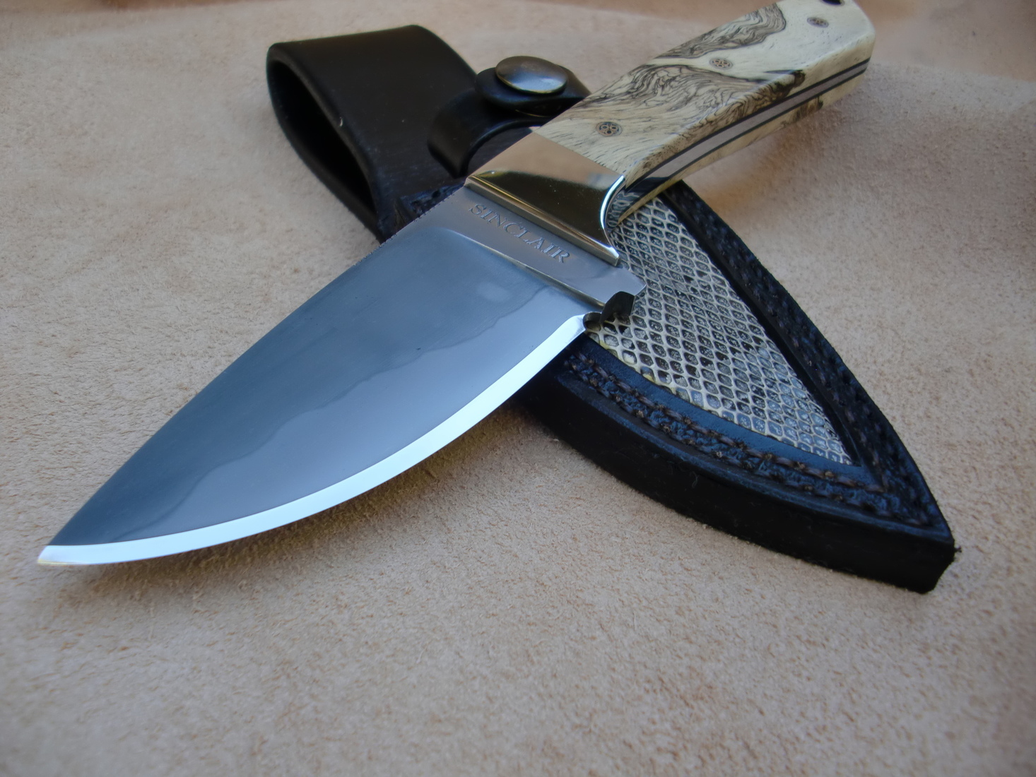 HuntingCampingUtility knives